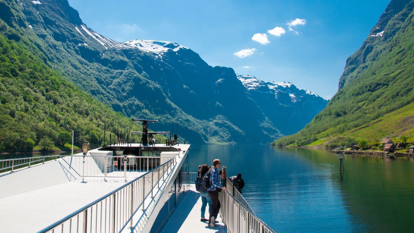 Bergen: Viking Village, Nærøyfjord Cruise & Flåm Railway